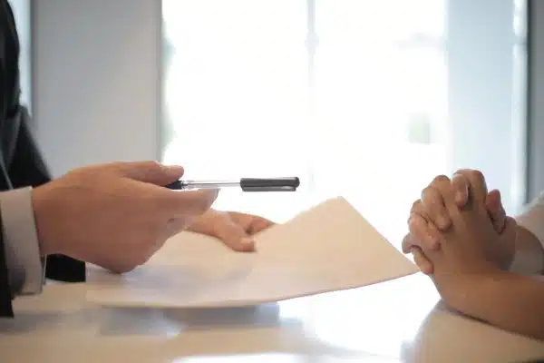 Négocier avec succès son prêt immobilier auprès de sa banque : Les astuces à connaître