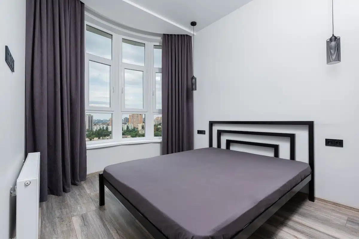 Guide pratique pour réduire efficacement les nuisances sonores dans votre appartement