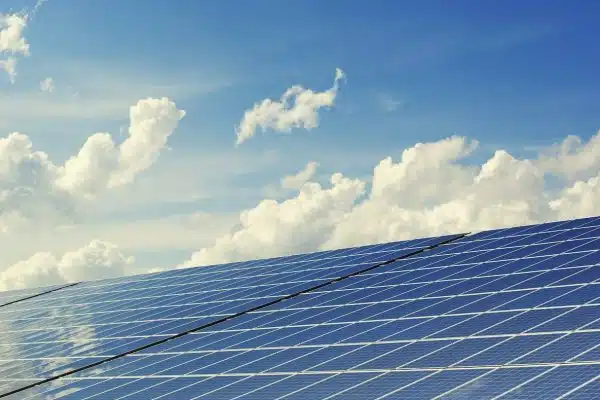 Améliorez l’efficacité énergétique de votre maison grâce à ces solutions innovantes